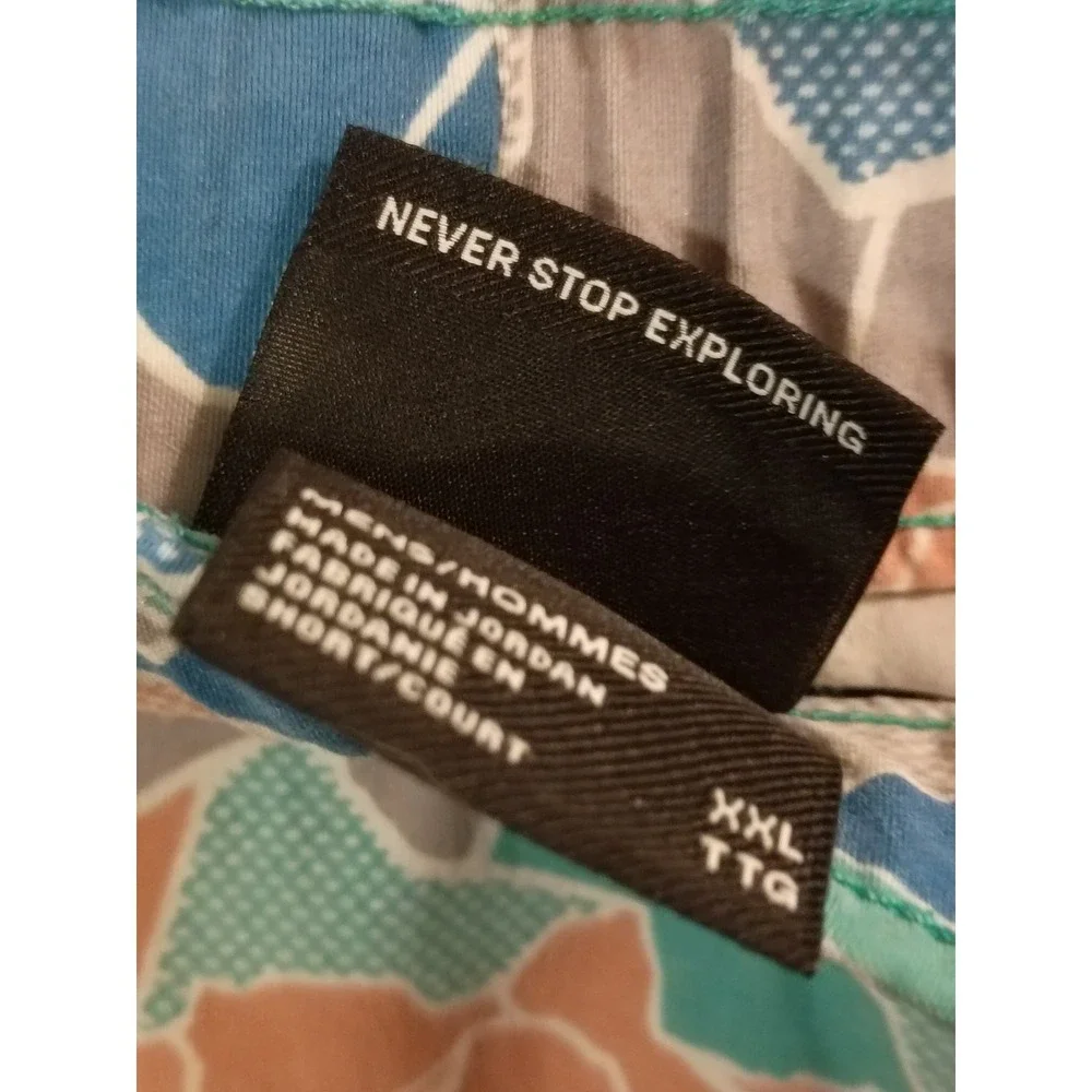 The North Face Mens Class V Belted Shorts XXL Geometric Mountain Print Teal Blue